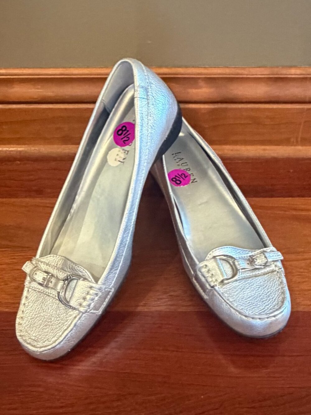 NWT Lauren Ralph Lauren GEANNE Leather Silver Buckle Loafer Flat Wedge, Size 8.5